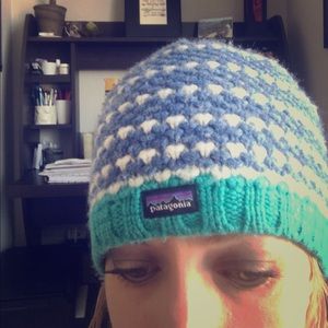 WED ONLY SALE!! Patagonia Beenie